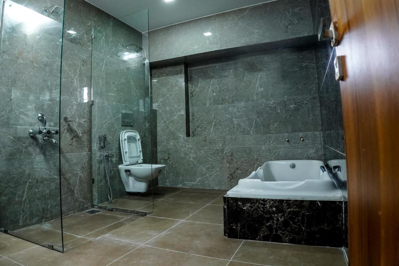 Mpsroyalsuites Perintalmanna المظهر الخارجي الصورة