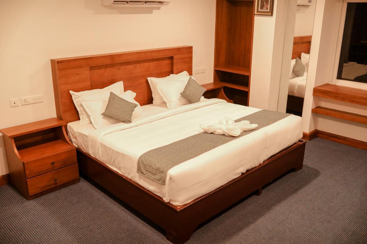 Mpsroyalsuites Perintalmanna المظهر الخارجي الصورة